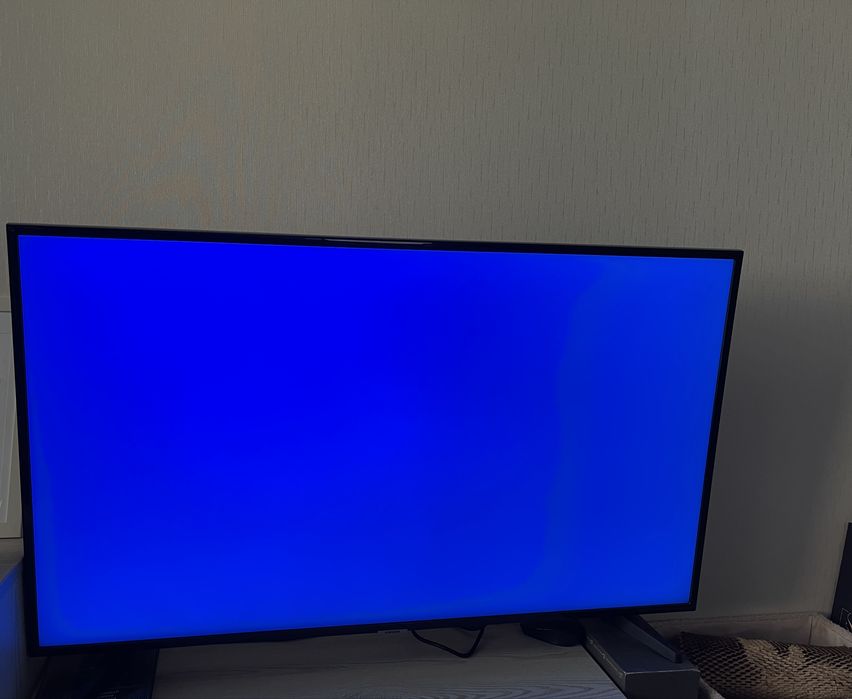 Телевізор Samsung UE43NU7090 Smart TV