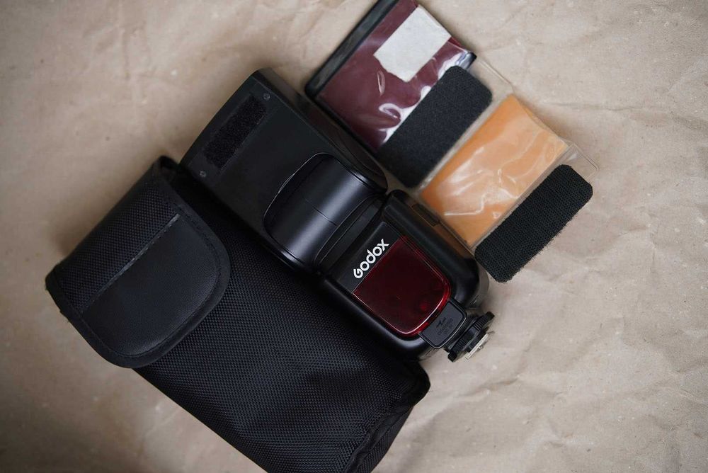 спалах Godox TT600