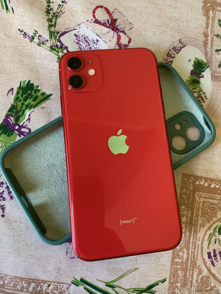 iPhone 11 на 128г
