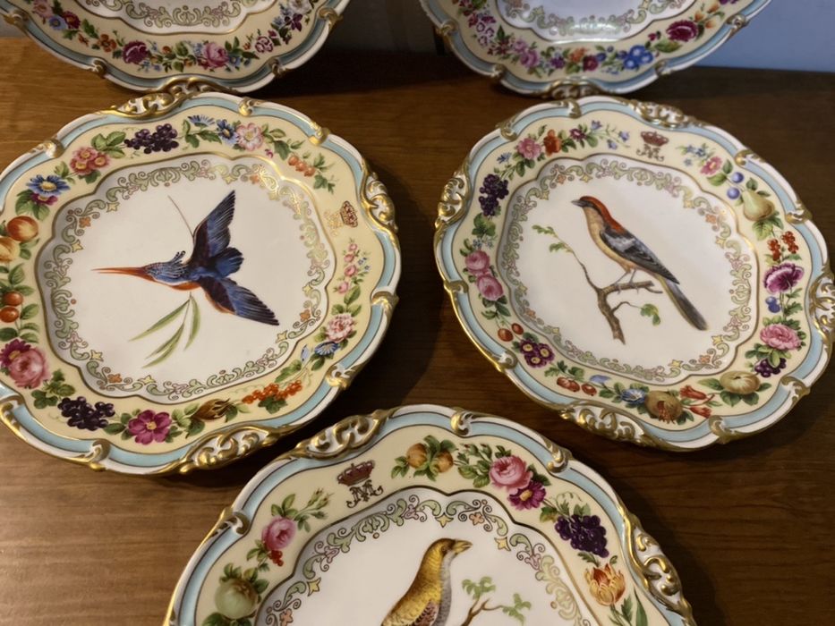 10 Pratos Rainha D. Maria II Couroucou - Palacio Nacional da Ajuda IP