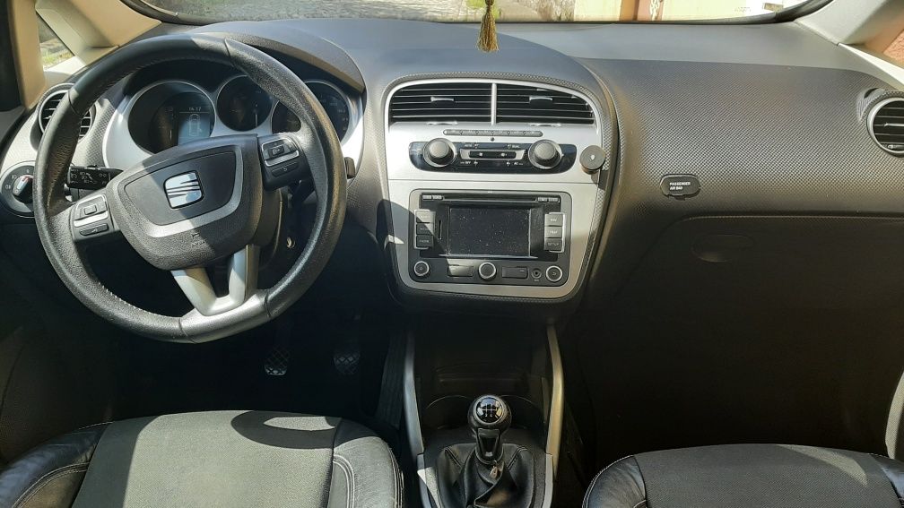 Vendo Seat Altea XL