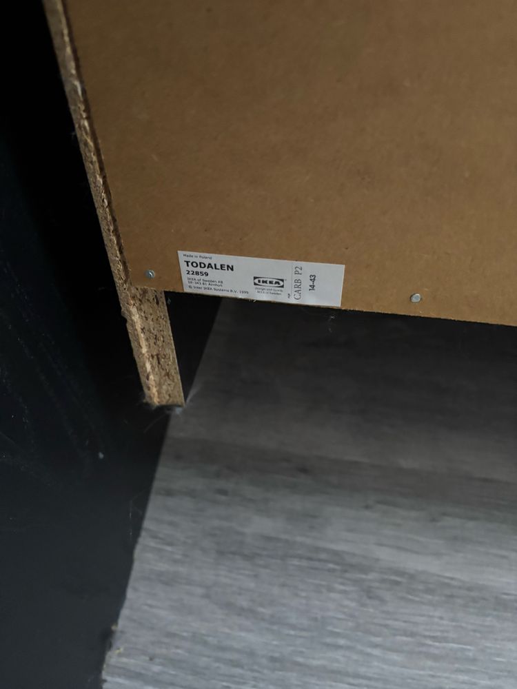 Móvel de TV IKEA TODALEN – Escuro, com Arrumação