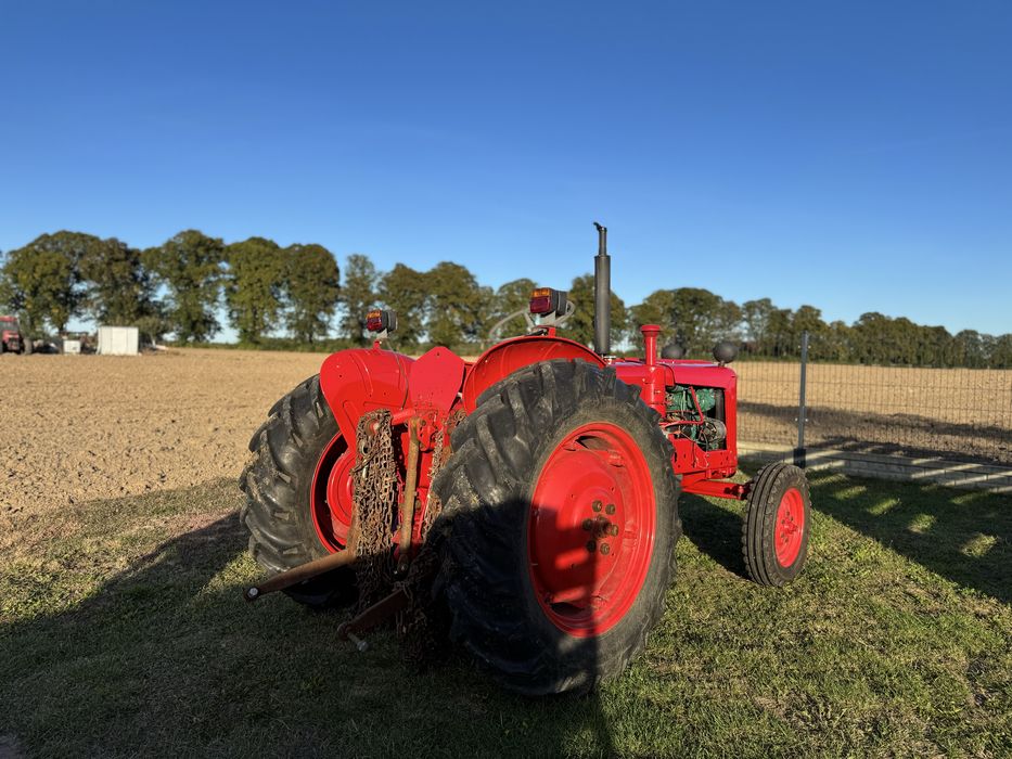 Ciągnik Volvo BM 320