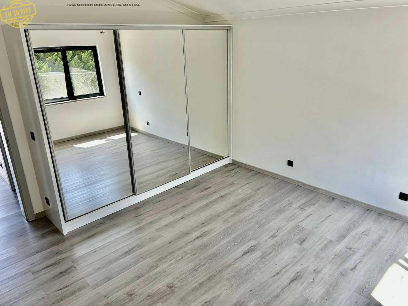 Moradia Renovada em Trouxemil – COIMBRA