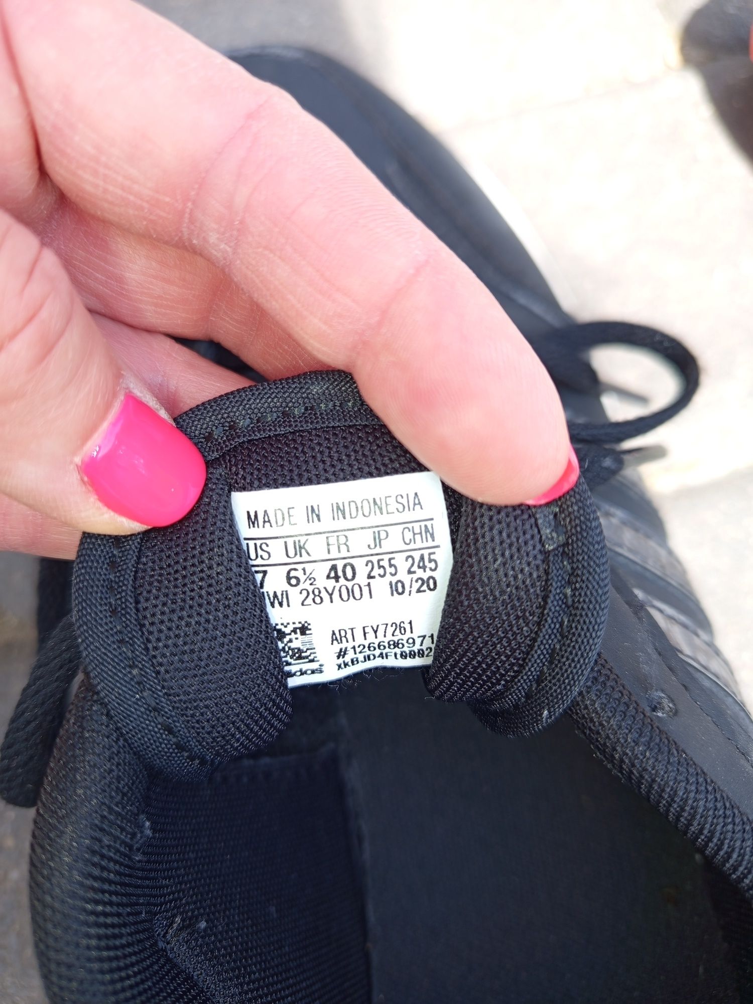 Buty młodzieżowe Adidas