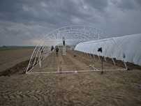 Tunel foliowy ogrodniczy wzmacniany 7x30
