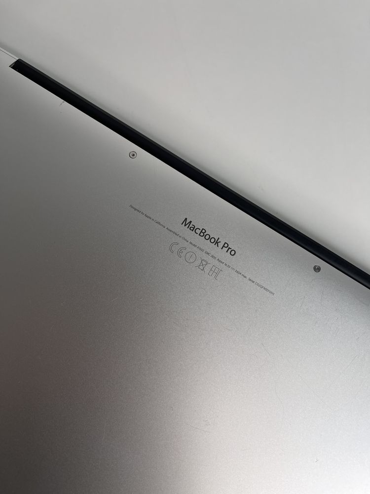 MacBook Pro Retina 13 256 GB