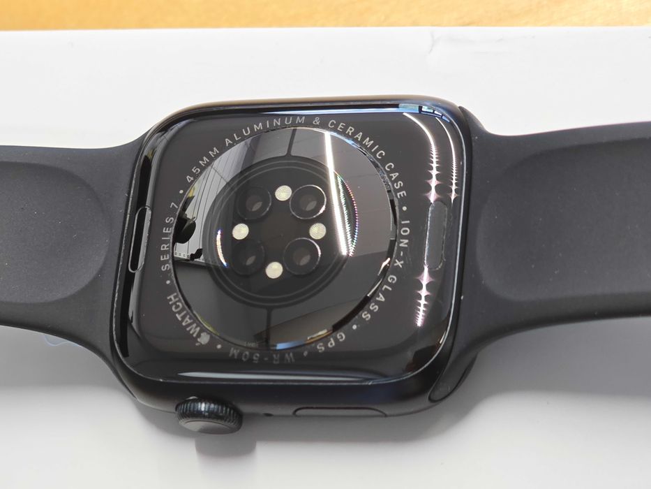 Apple Watch 7 45 mm Komplet