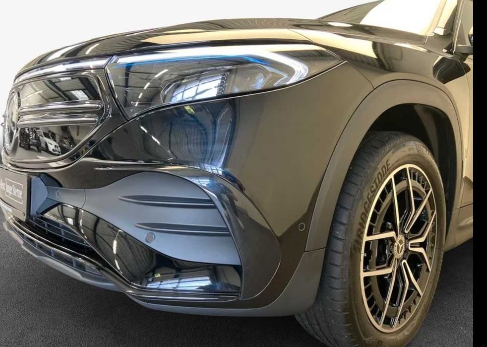 Бампер Mercedes-Benz EQB AMG x243 Мерседес двері фари рохборка шрот