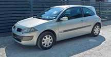 Uszanowane Renault Megane, sprawna klimatyzacja, benzyna, 2003 rok.