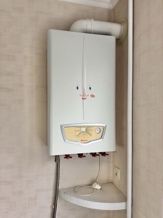 2 кімнатна квартира 7й Зарічний з автономним опаленням