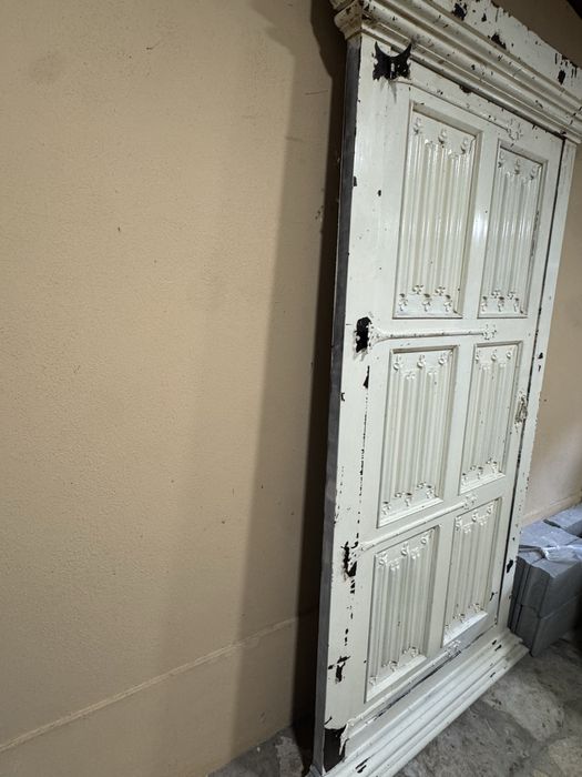 2 Portas antigas com madeira impecavel