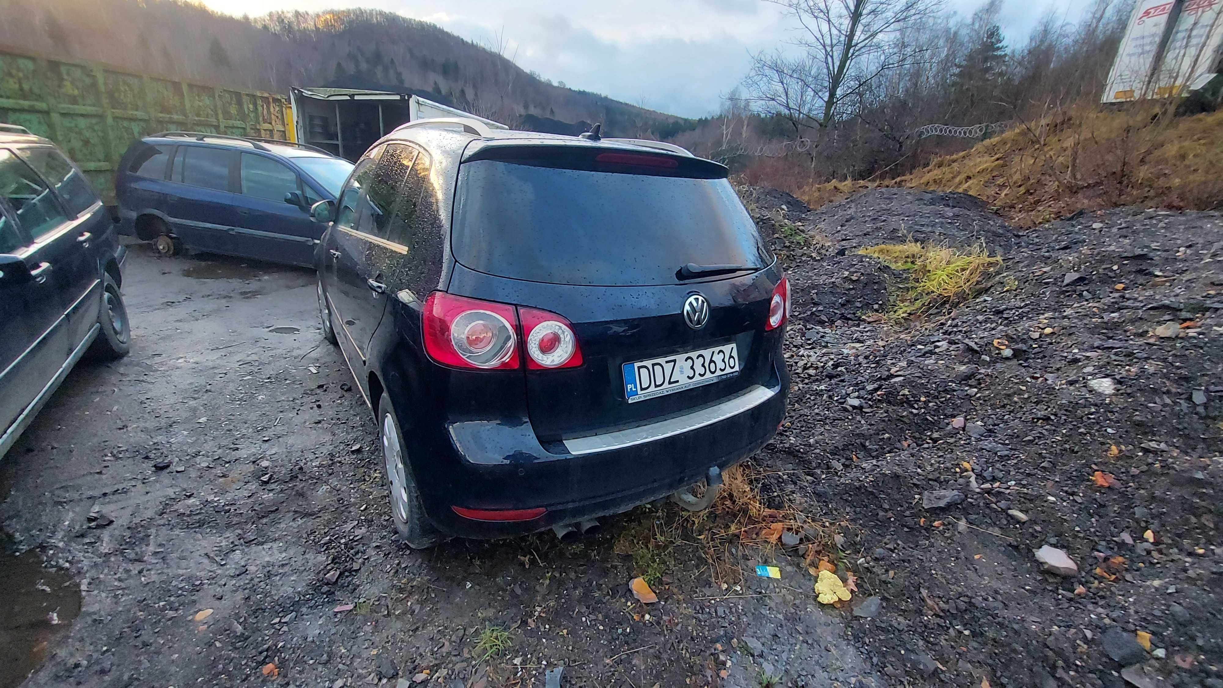 VW Golf V + PLUS Lift fotele kanapa komplet 5d HB FV części/dostawa