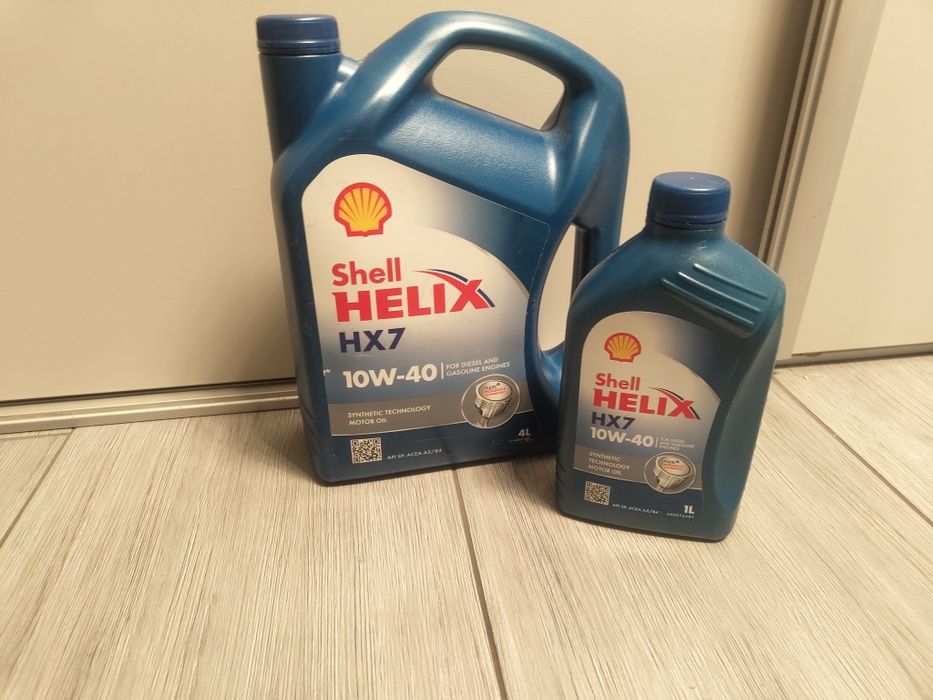 Olej silnikowy 10w40 Shell helix hx7