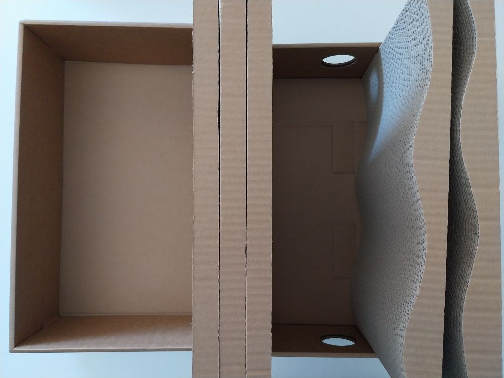 2 em 1: arranhador e cama para gato com 5 recargas NOVO ENVIO GRÁTIS