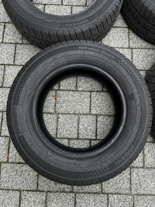 Opony Continental VanContact 4Season 215/65 R16 C, 2024r.