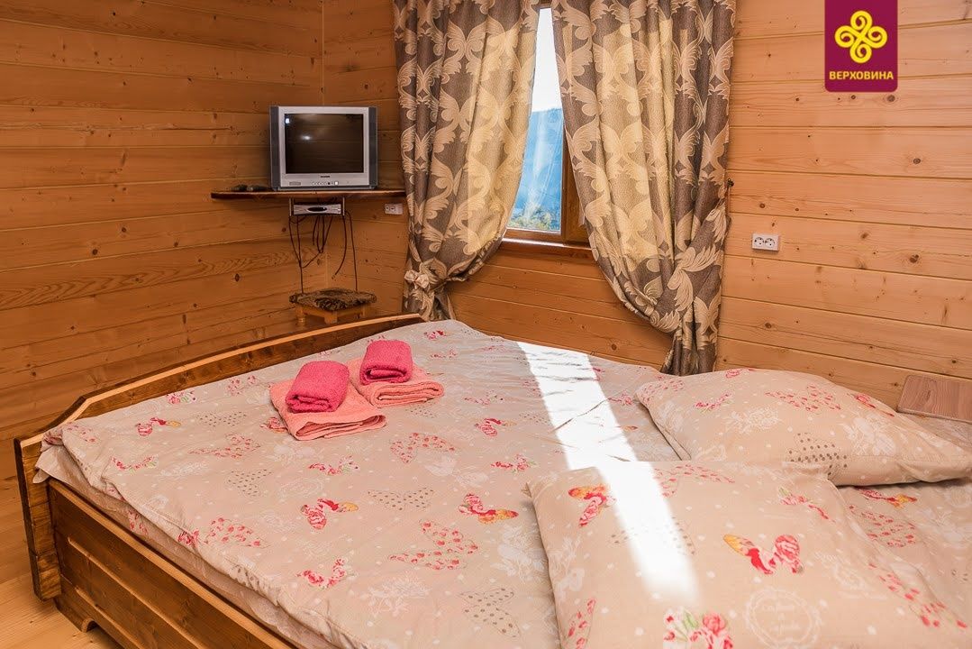 Відпочинок Карпати Верховина котеджі Лісова садиба