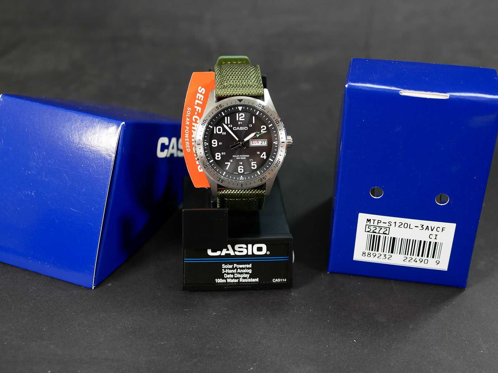 Годинник Casio MTP-S120L-3AV Solar Green. Новий з коробкою.