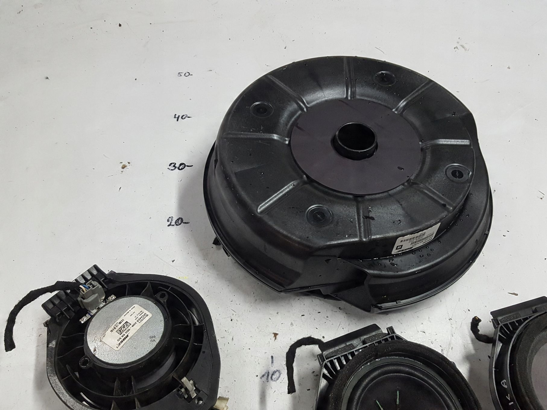 OPEL MOKKA I A 12-16r GŁOŚNIKI BOSE SUBWOOFER
