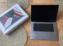 MacBook Pro 16' 16GB, 1TB SSD