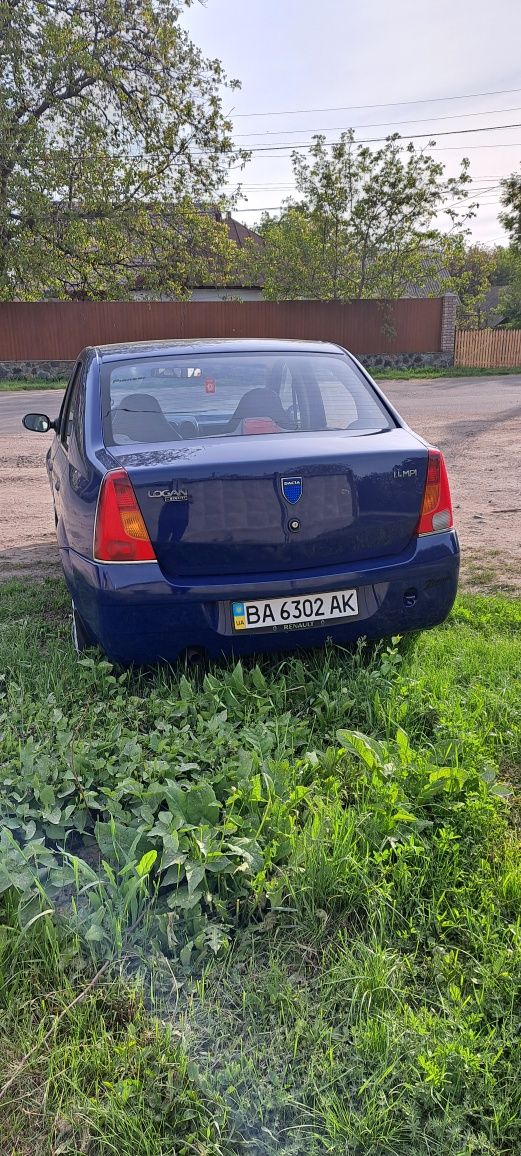 Продам автомобіль DACIA Logan