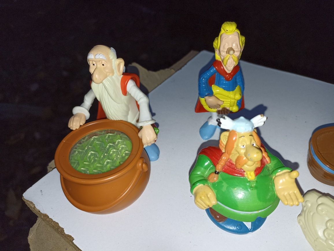 10 starych vintage figurek z bajki Asterix i Obelix