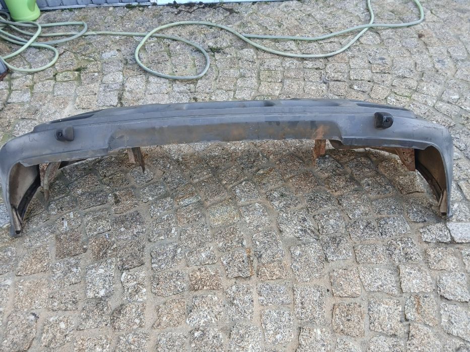 Parachoques Terrano 2