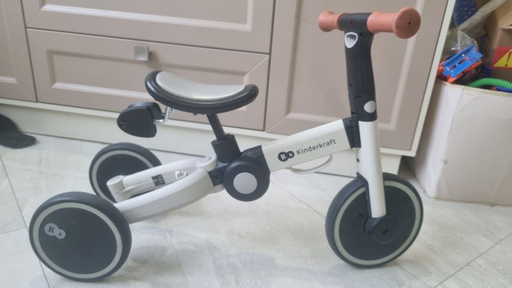 Триколісний дитячий велосипед біговіл 3в1 Kinderkraft 4TRIKE