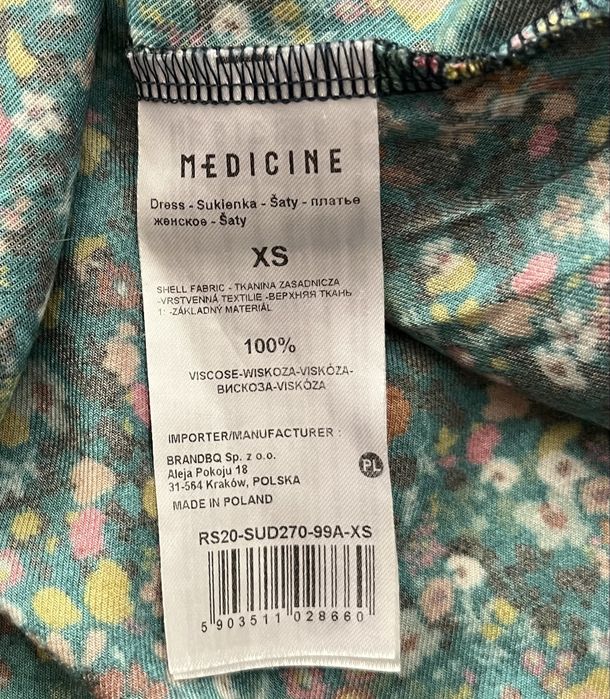 Luźna sukienka z falbaną w kwiaty Medicine XS S M