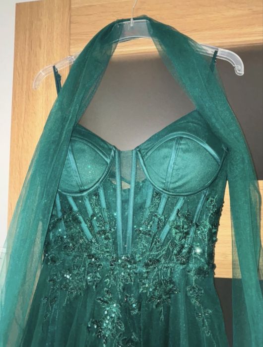 Sukienka studniówkowa księżniczka