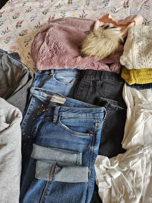 Wielka paczka paka ubrań dla kobiety dziewczyny sukienki spodnie spódn