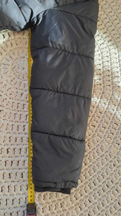 Kurtka Reserved, chłopięca, czarna, r. 158