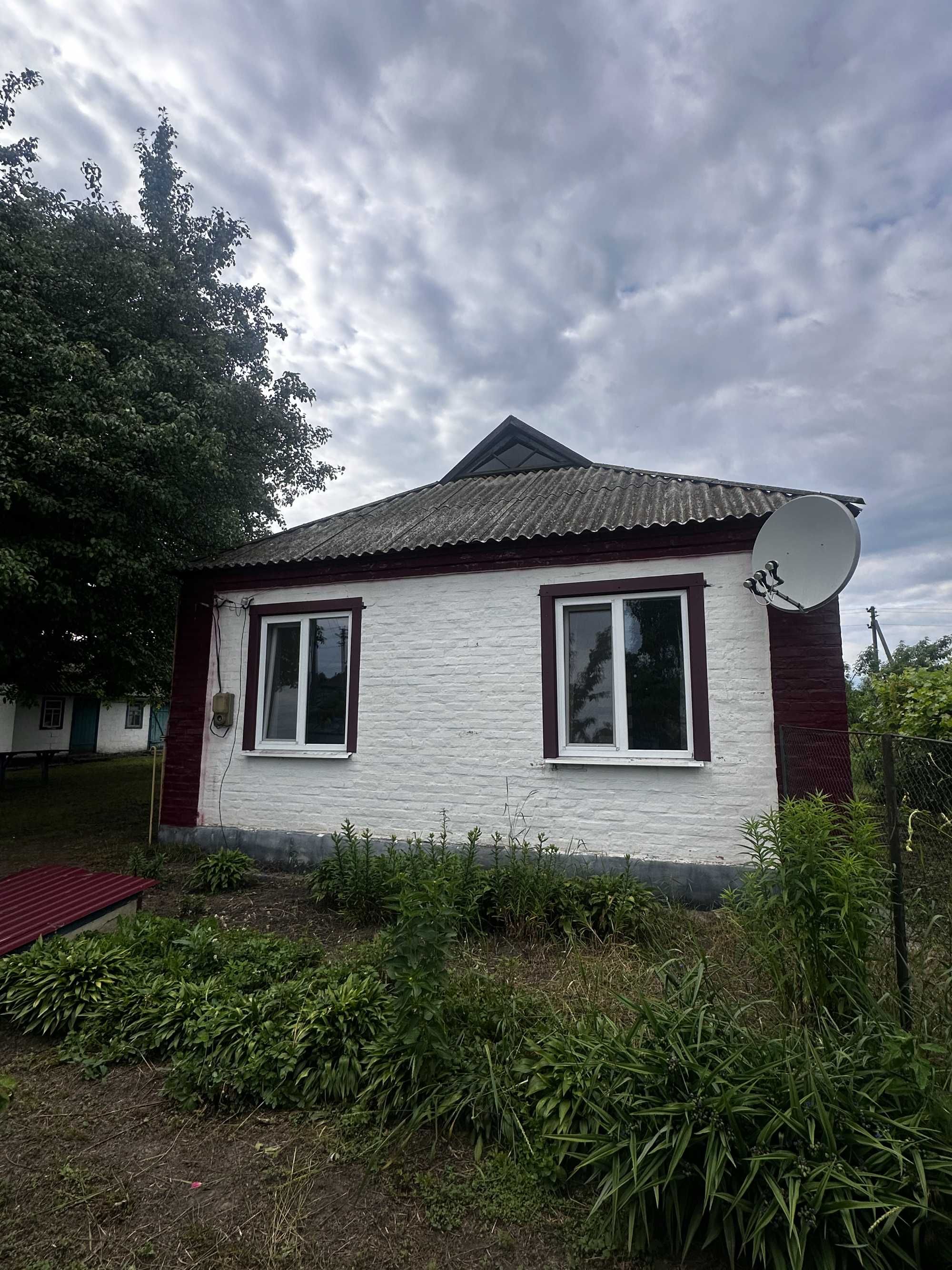 Продам будинок, дом в Броварському р-ні, с. Щасливе.