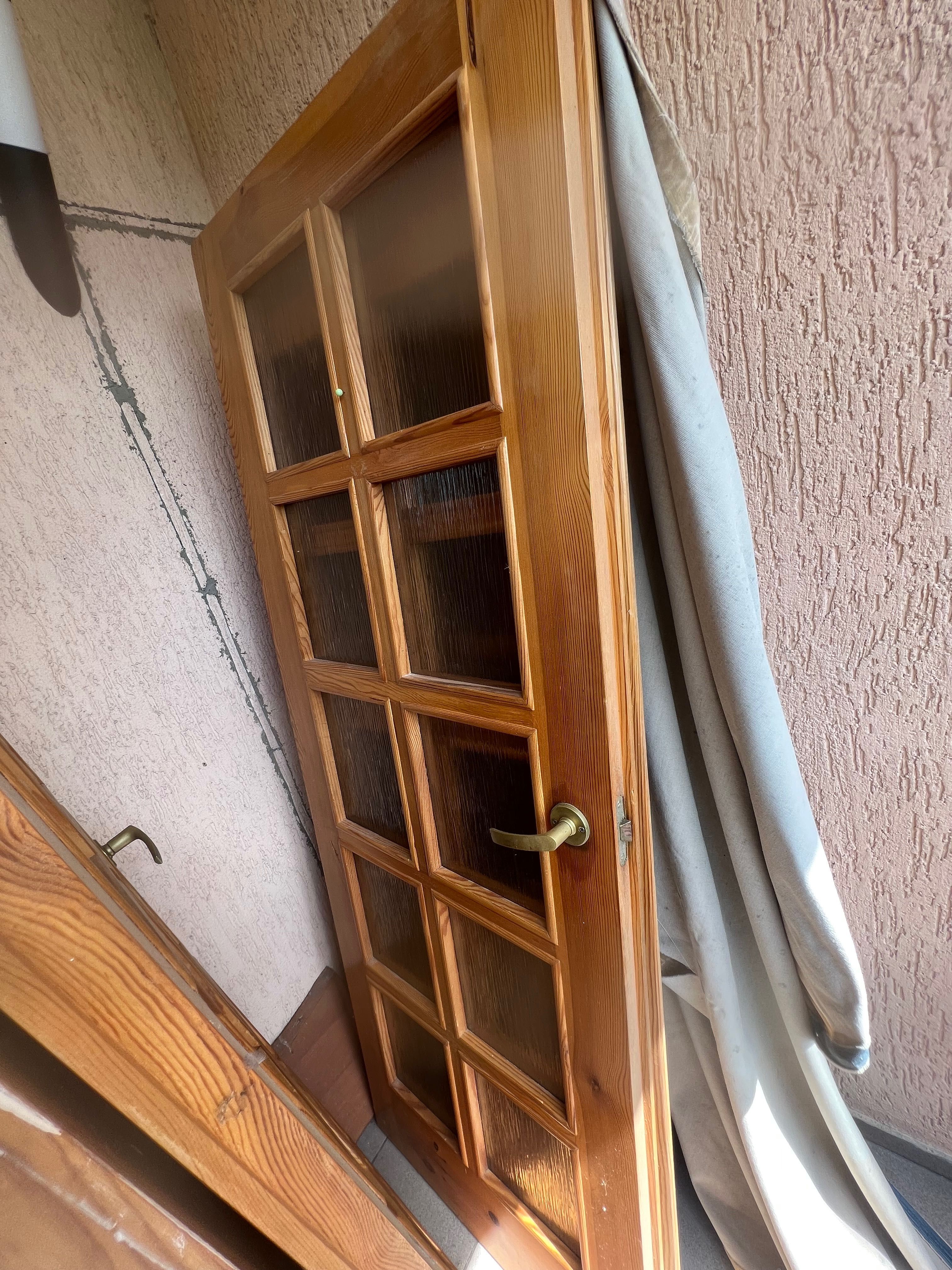 Drzwi wewnętrzne  tylko prawe drewniane sosna 2 szt