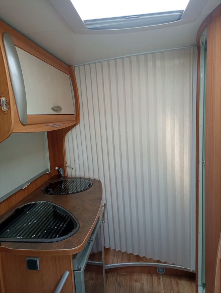 Vendo Autocaravana Perfilada Ford/Challenger