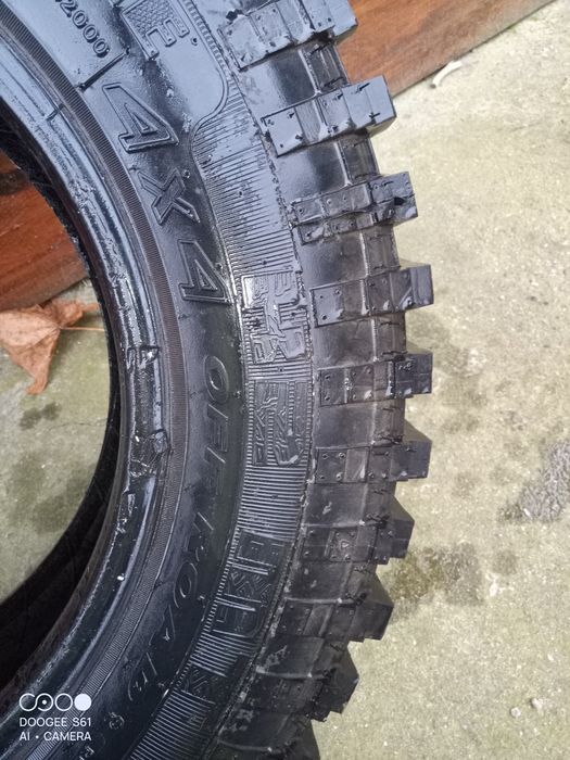 Opona terenowa 205/80/16