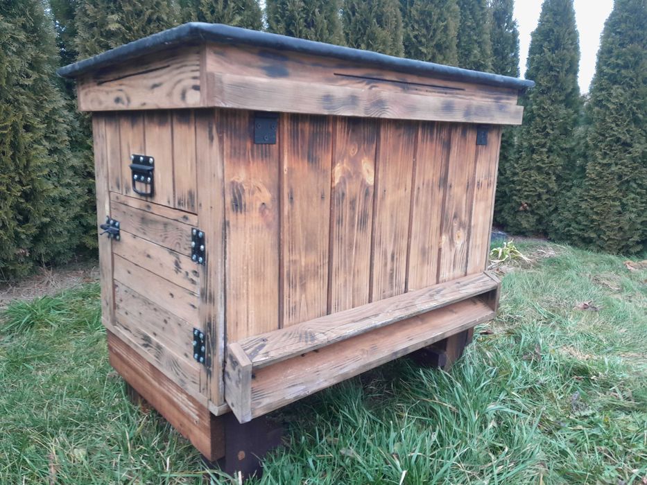 ul DADANT leżak stojak odkładowy styropianowy drewniany pokazowy