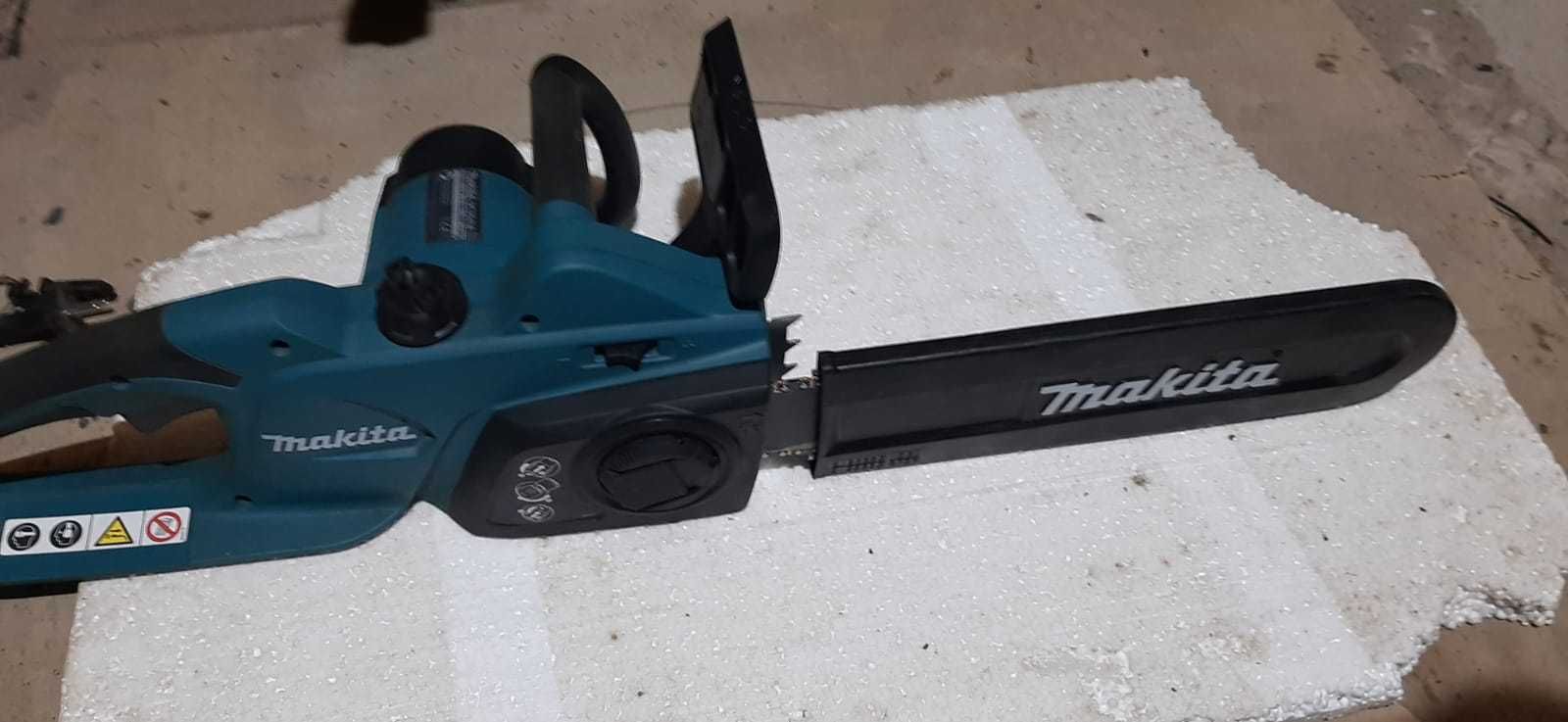 Електропила Makita UC3541A