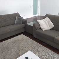 Sofá, conjunto de 2 sofás de 3 lugares + mesa de apoio