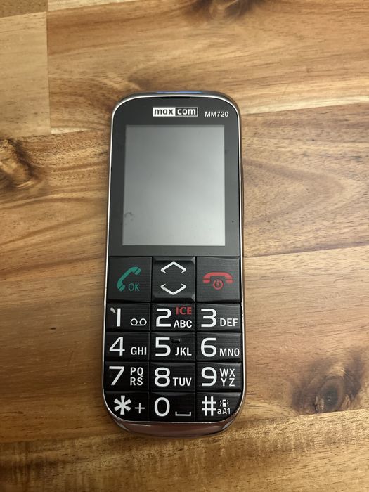 Telefon maxcom MM720