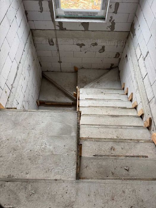 Будинок два поверхи 134 м² Нові Петрівці