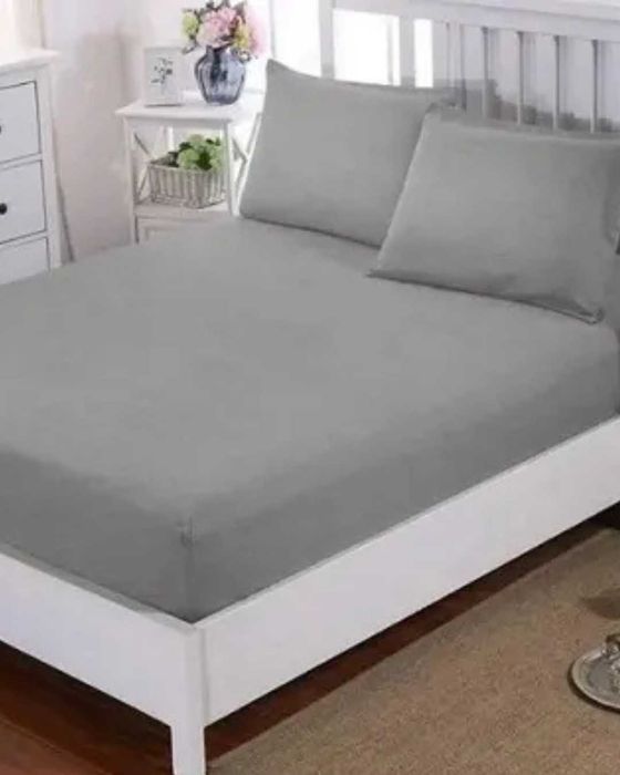 Махрове простирадло з наволочками 160х200х30 см на резинці.