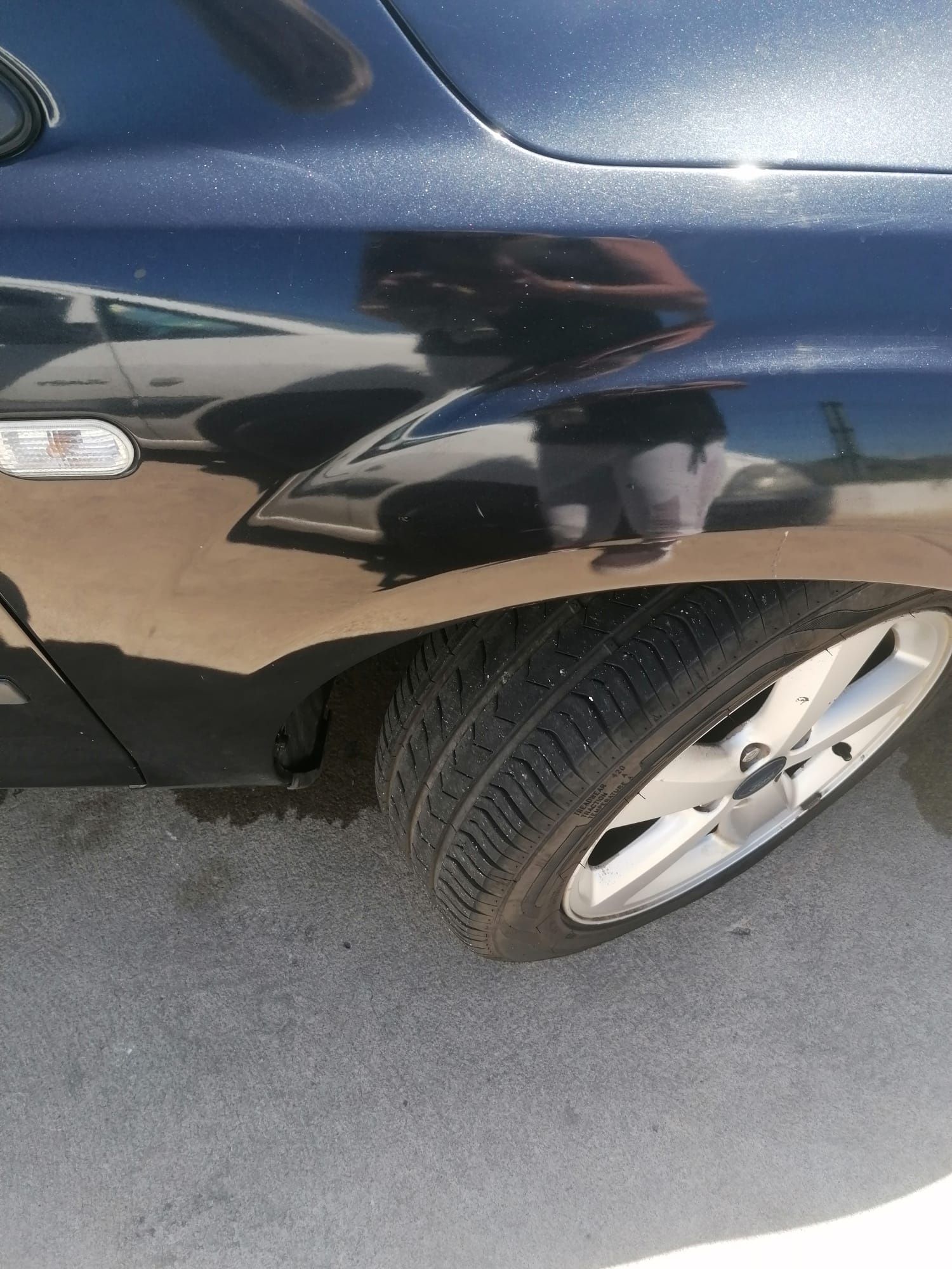 Carro ford focus tdi 2006