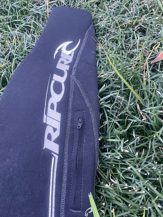 Fato surf RIP CURL down patrol - está em excelente estado!