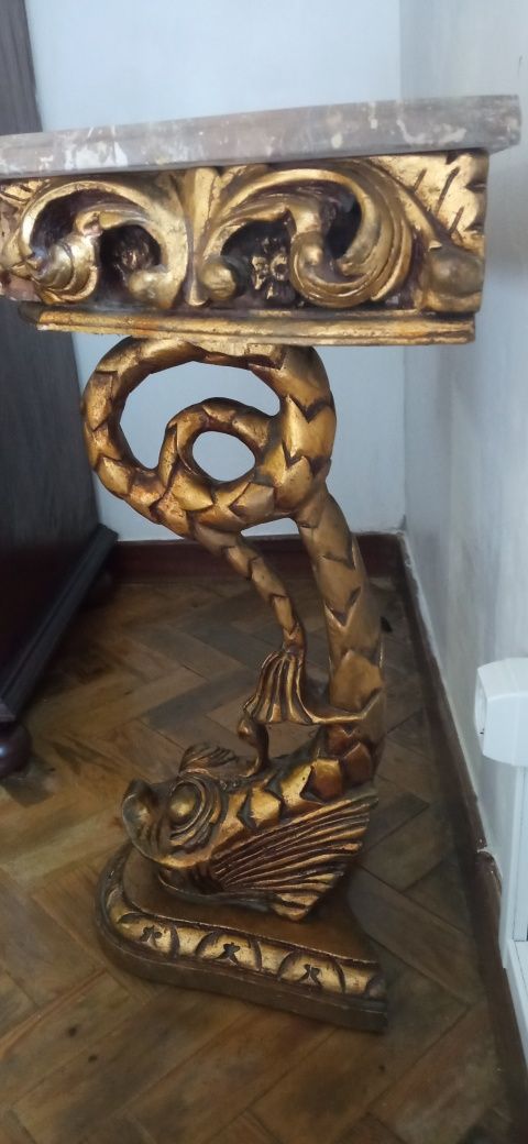 Mesa em talha dourada vintage