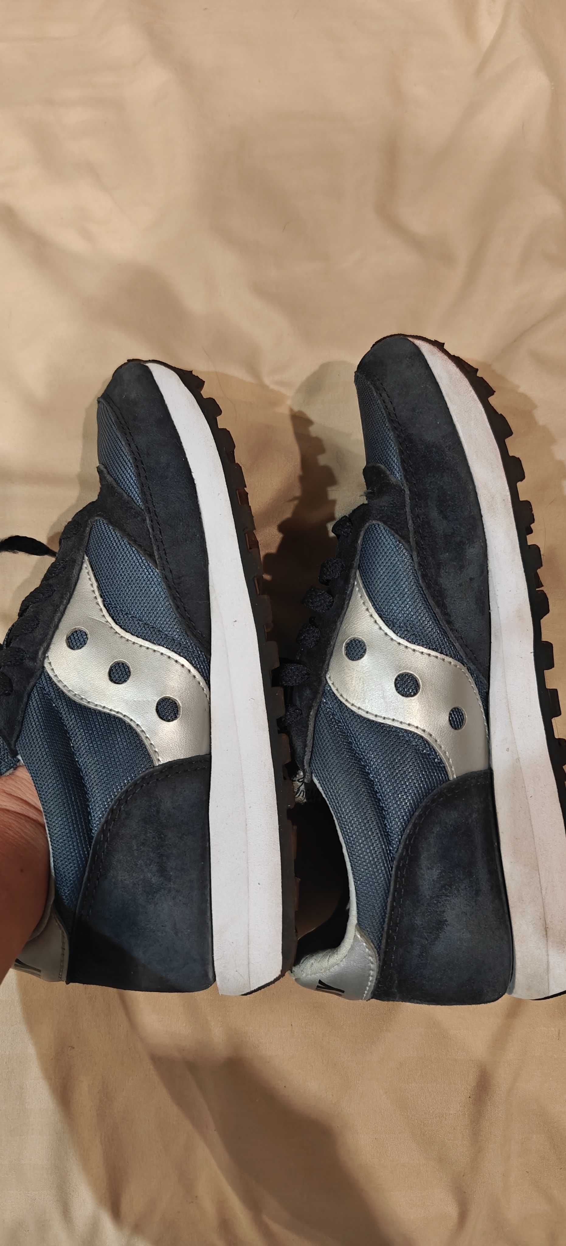 Осінні Туфлі/кросівки saucony jazz 38.5
