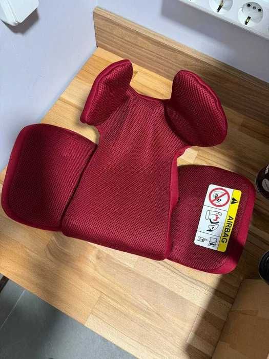 Автокрісло RECARO Salia (Select Garnet Red)