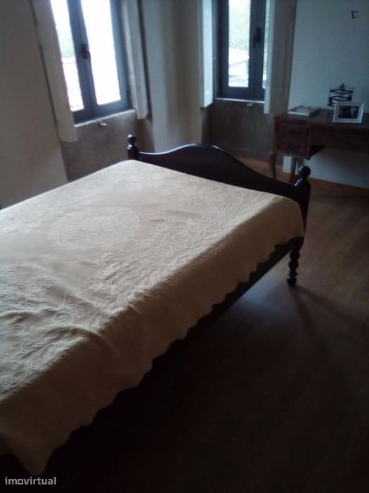 Quarto - localizado em Moreira Porto