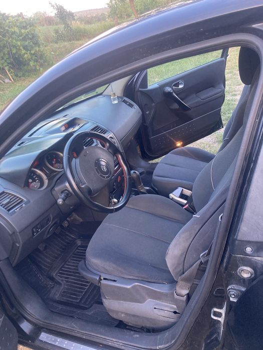 Продам рено меган