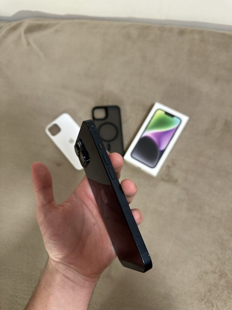 Iphone 14, 128gb 84%акумулятор